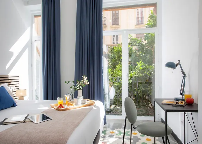 Apartment Singularstays Ca Iconic Living